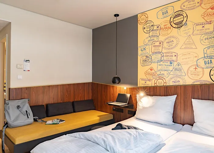 Hotel Meininger Frankfurt Main / Airport